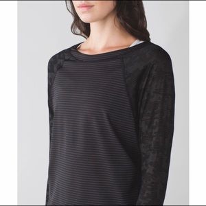 Lululemon black camo long sleeve top